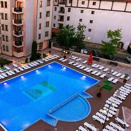 דירה Sunny Victoria Penthouse