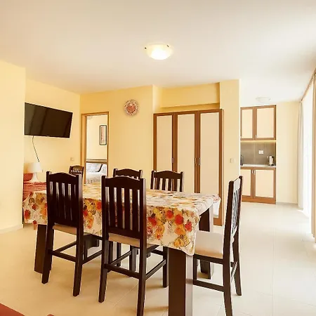 Appartement Sunny Victoria Penthouse *
